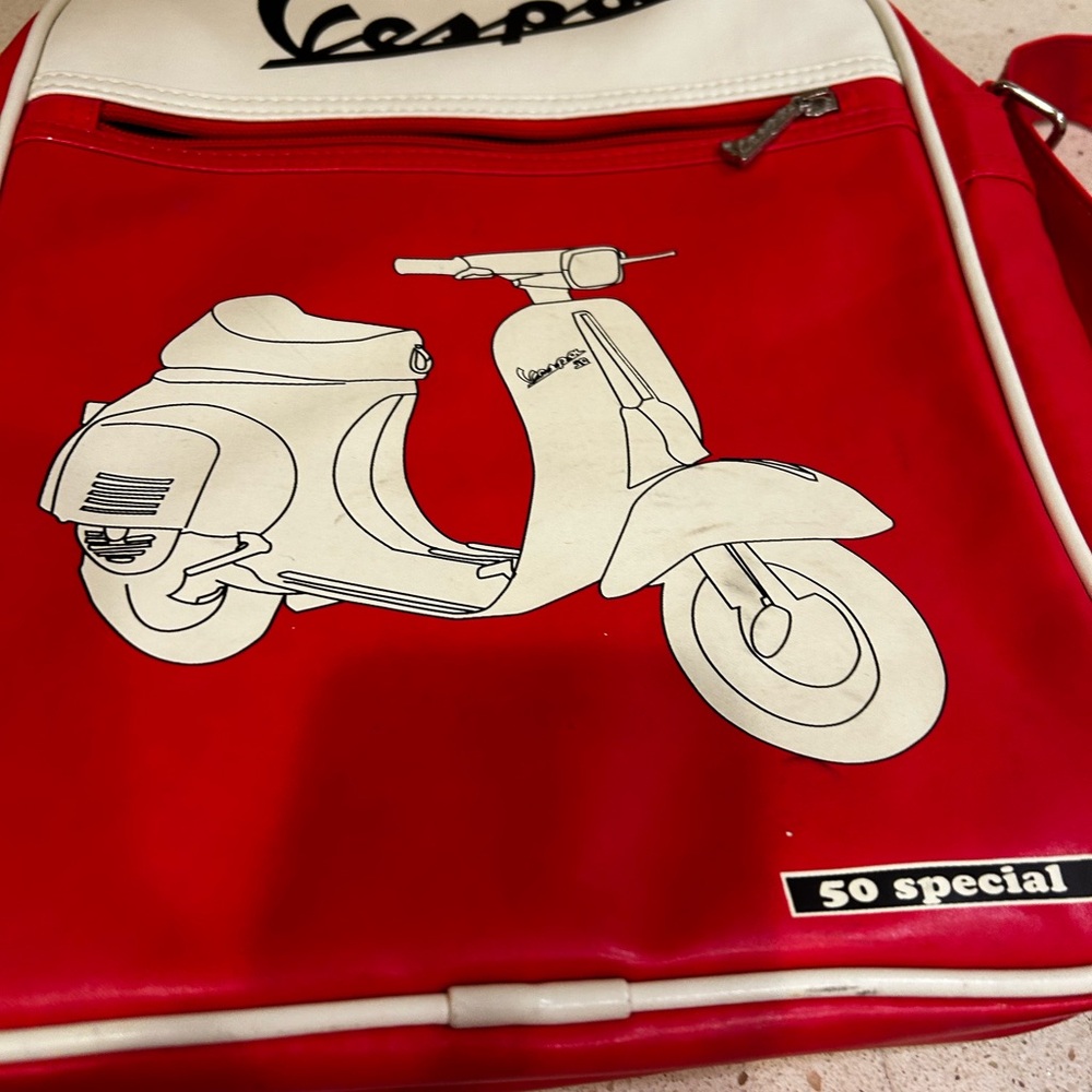 Vespa vinyl tote